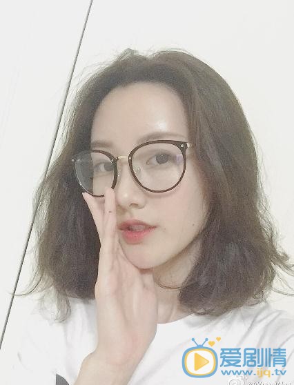 张雨薇自拍写真 张雨薇高清写真_张雨薇高清剧照