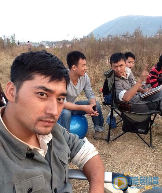 张旭片场照 张旭高清写真_张旭高清剧照