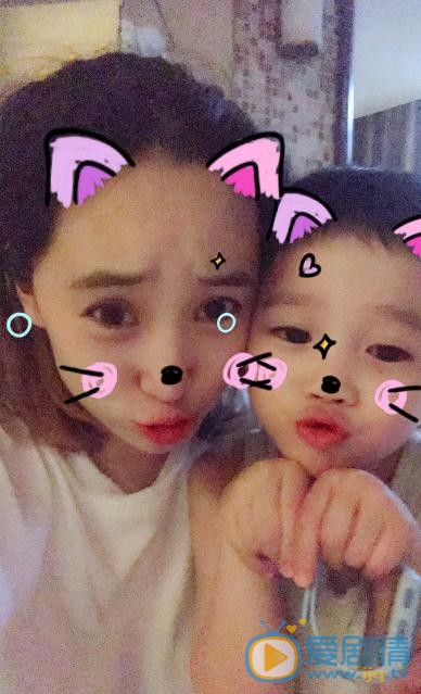 李依蔓家人照 李依蔓高清写真_李依蔓高清剧照