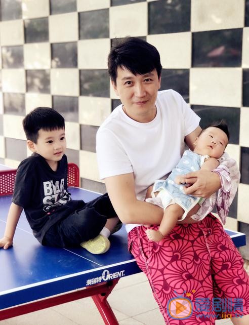 李依蔓家人照 李依蔓高清写真_李依蔓高清剧照