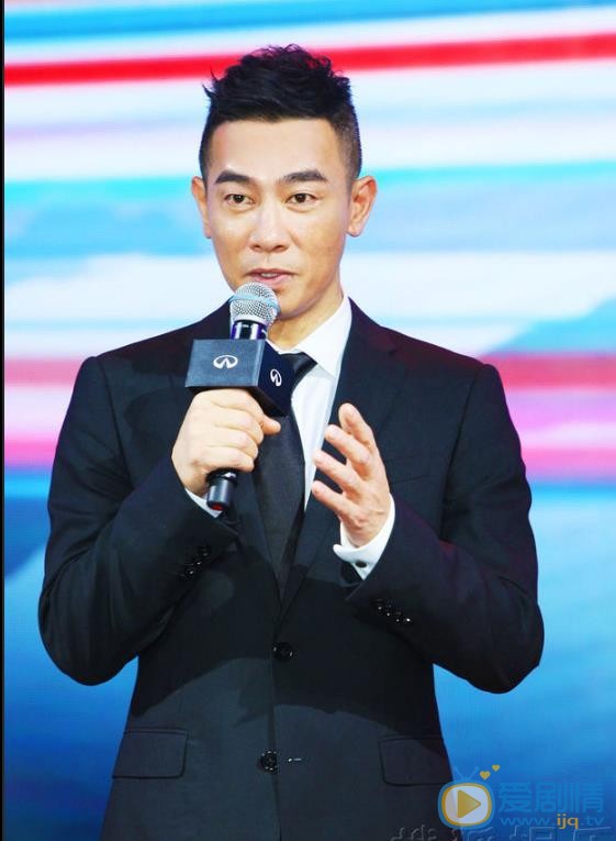 陈小春活动照