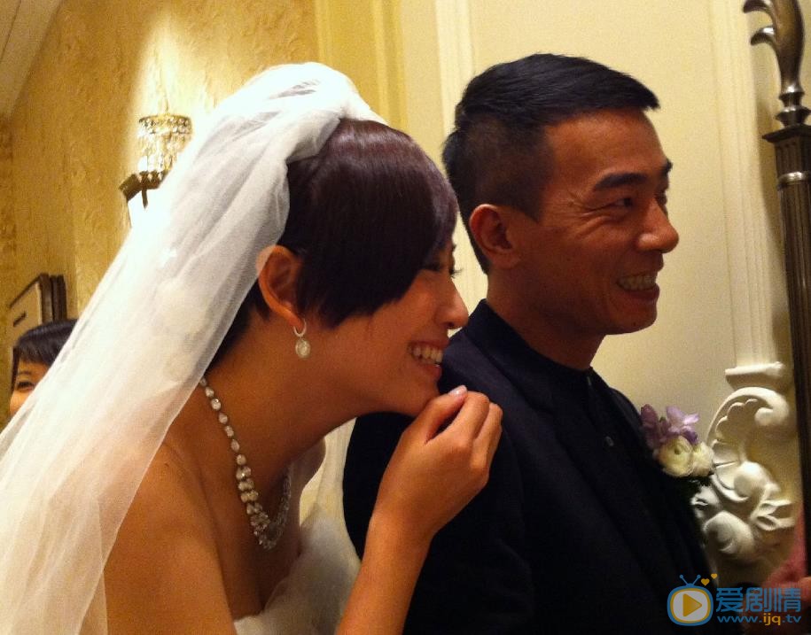 陈小春结婚照 陈小春高清写真_陈小春高清剧照