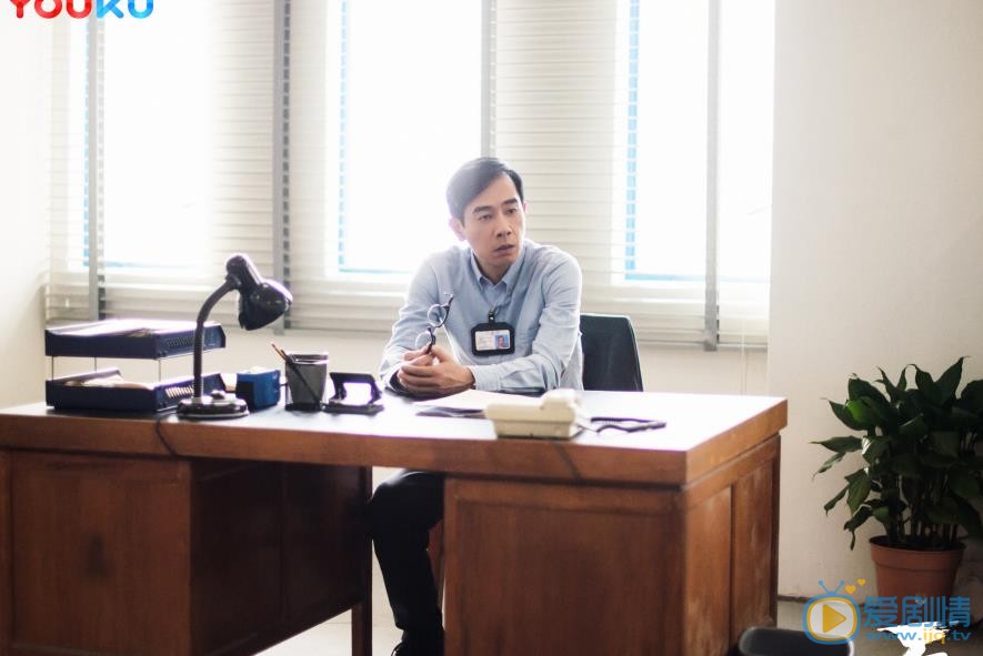 陈小春《反黑》剧照 陈小春高清写真_陈小春高清剧照