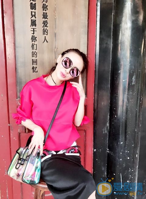 李羲儿生活照 李羲儿高清写真_李羲儿高清剧照