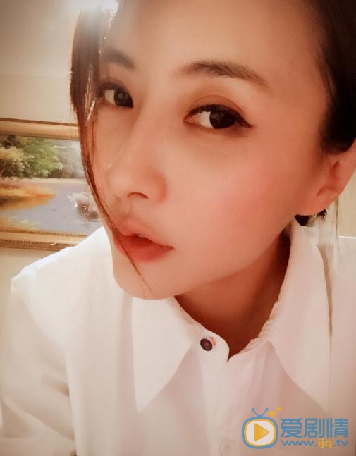 李羲儿生活照 李羲儿高清写真_李羲儿高清剧照