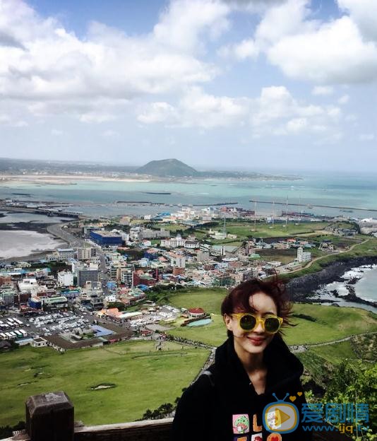 李羲儿生活照 李羲儿高清写真_李羲儿高清剧照