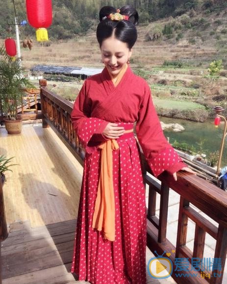 姜冰洁片场照 姜冰洁高清写真_姜冰洁高清剧照