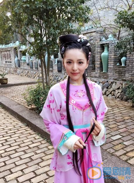 姜冰洁片场照 姜冰洁高清写真_姜冰洁高清剧照