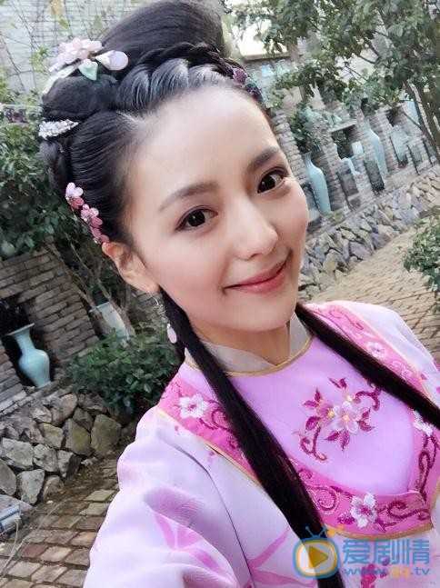 姜冰洁片场照 姜冰洁高清写真_姜冰洁高清剧照