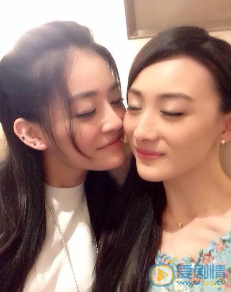 张润与人合照 张润高清写真_张润高清剧照