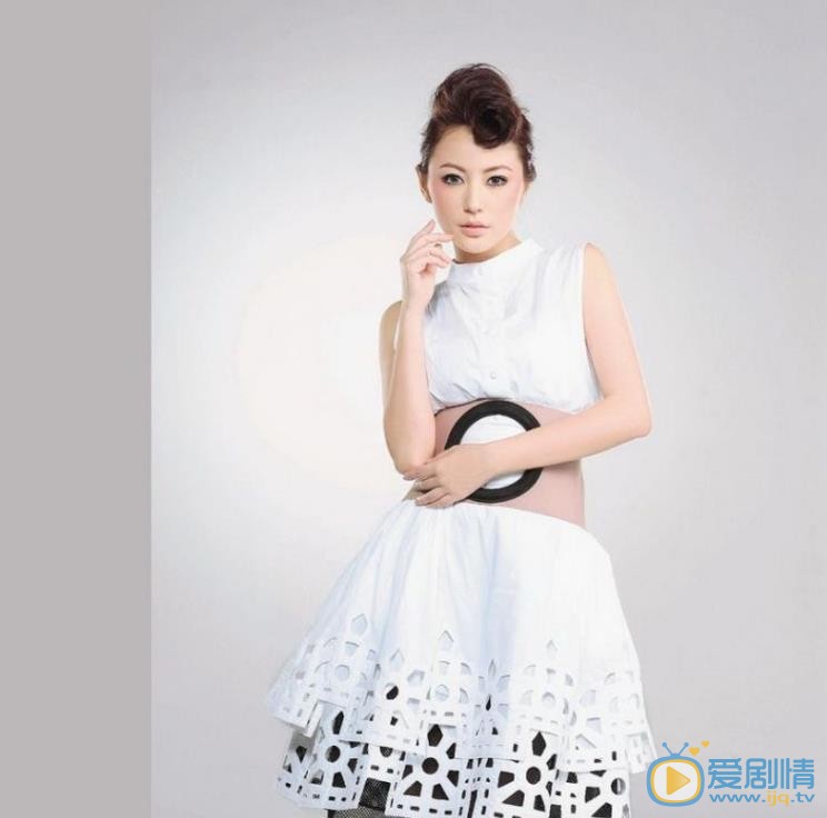 刘心悠早期青涩照 刘心悠高清写真_刘心悠高清剧照
