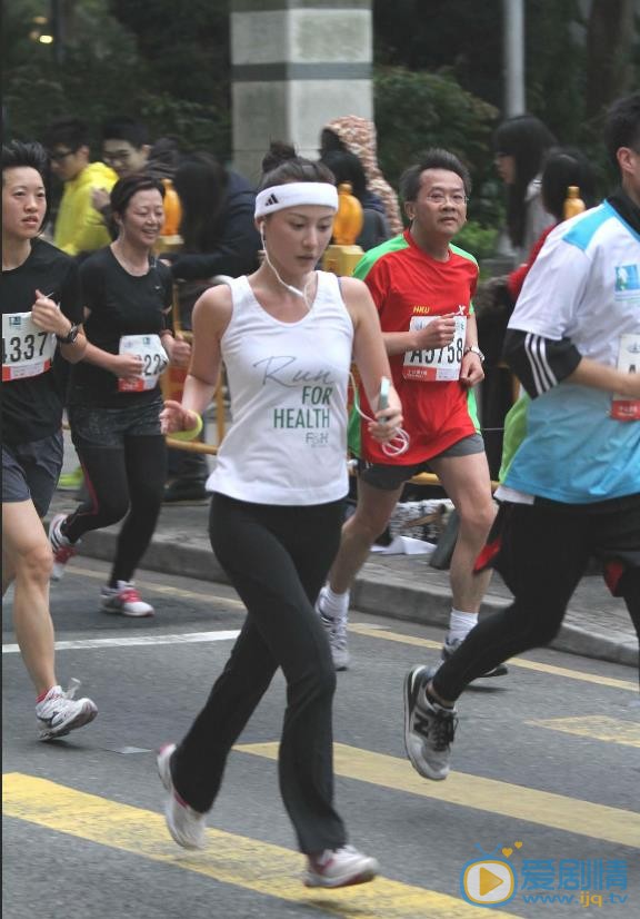 刘心悠马拉松运动照 刘心悠高清写真_刘心悠高清剧照