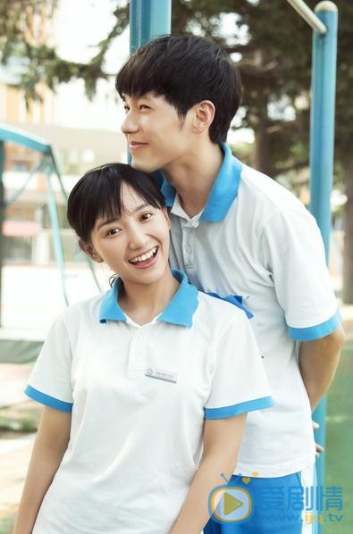 卜冠今《忽而今夏》剧照 卜冠今高清写真_卜冠今高清剧照