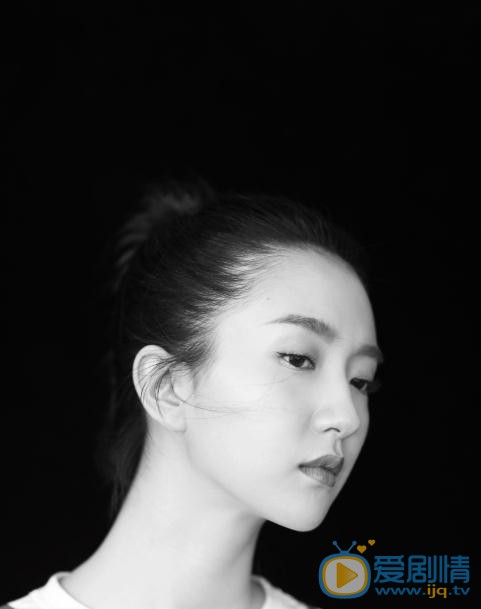 许龄月气质写真 许龄月高清写真_许龄月高清剧照