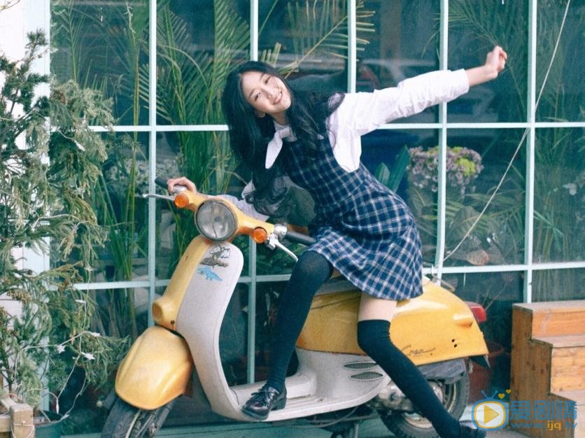 张馨月文艺写真 张馨月高清写真_张馨月高清剧照