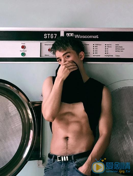 吴大伟肌肉写真 吴大伟高清写真_吴大伟高清剧照