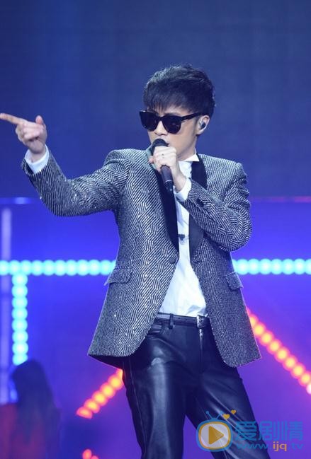 古巨基演唱会照 古巨基高清写真_古巨基高清剧照