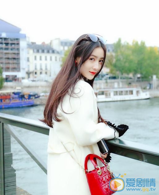 张维娜时尚街拍 张维娜高清写真_张维娜高清剧照