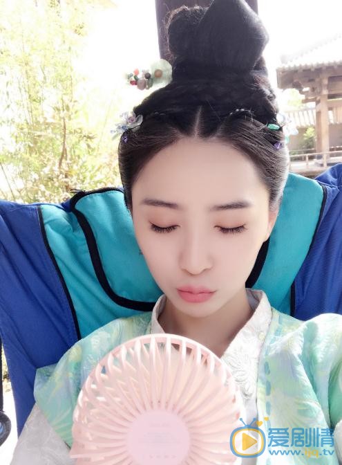 张维娜片场照 张维娜高清写真_张维娜高清剧照
