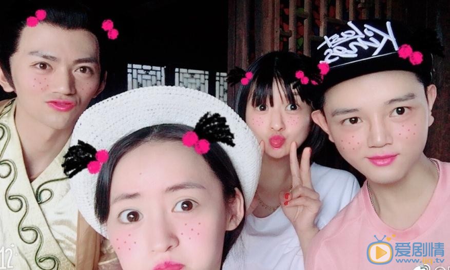 陈真希与人合照 陈真希高清写真_陈真希高清剧照
