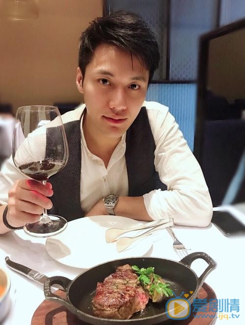 张睿家生活照 张睿家高清写真_张睿家高清剧照