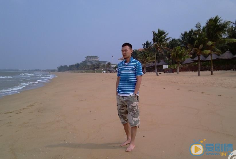 王俊彭夏日旅行照 王俊彭高清写真_王俊彭高清剧照