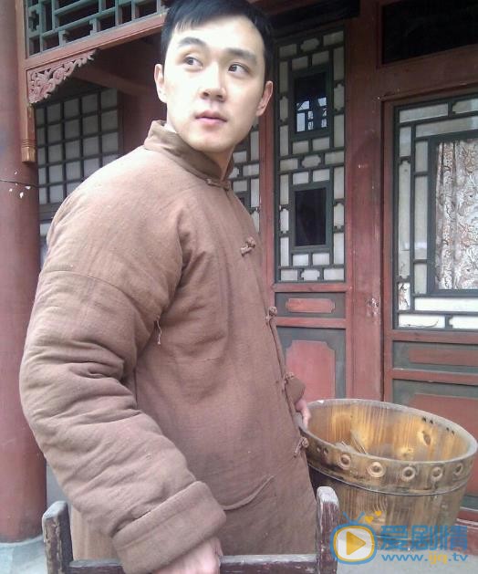 王俊彭片场照 王俊彭高清写真_王俊彭高清剧照