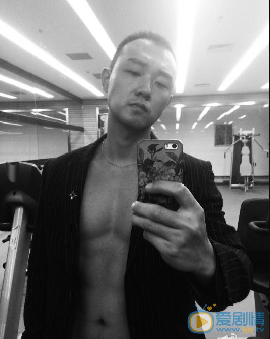 王俊彭健身照 王俊彭高清写真_王俊彭高清剧照