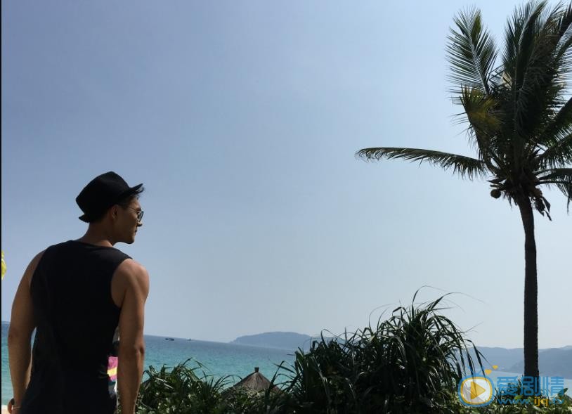 王俊彭夏日旅行照 王俊彭高清写真_王俊彭高清剧照
