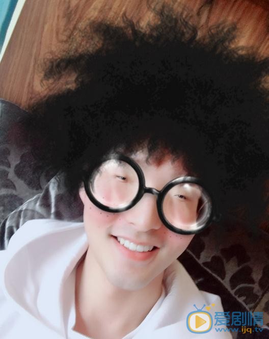 李思阳生活照 李思阳高清写真_李思阳高清剧照