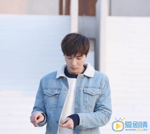 李思阳生活照 李思阳高清写真_李思阳高清剧照