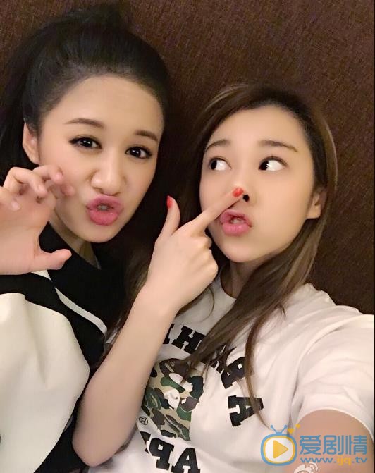 王子伊朋友合照 王子伊高清写真_王子伊高清剧照