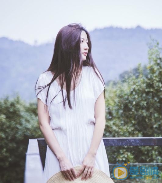 杨净如气质写真 杨净如高清写真_杨净如高清剧照
