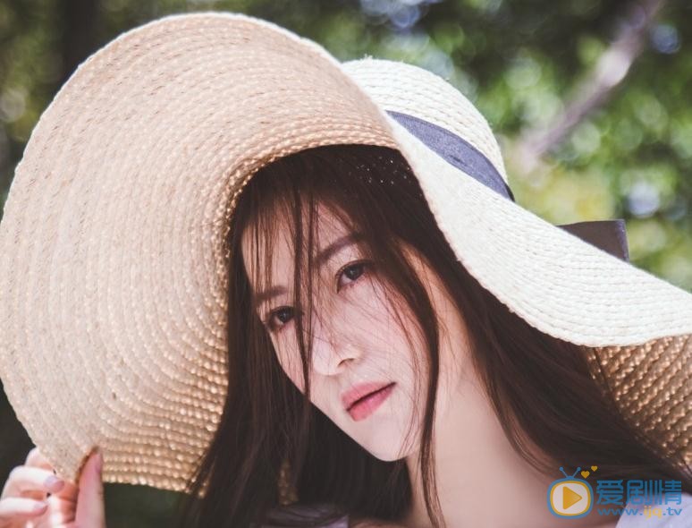 杨净如气质写真 杨净如高清写真_杨净如高清剧照