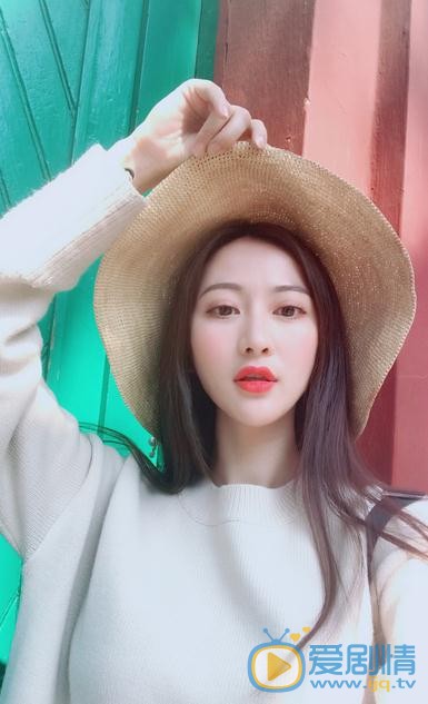 杨净如生活照 杨净如高清写真_杨净如高清剧照