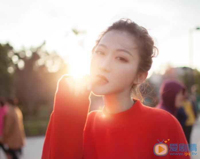 杨净如气质写真 杨净如高清写真_杨净如高清剧照