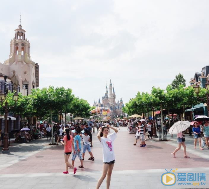 丁可儿街拍写真 丁可儿高清写真_丁可儿高清剧照