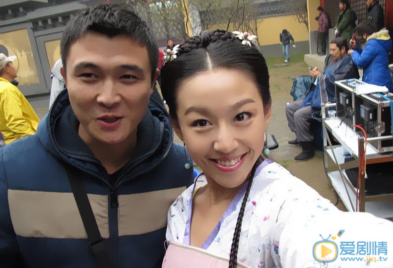梁艺馨片场照 梁艺馨高清写真_梁艺馨高清剧照