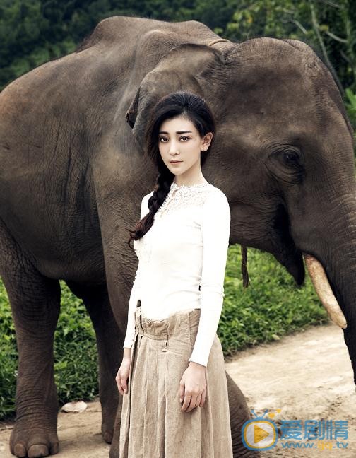 李婳气质写真 李婳高清写真_李婳高清剧照