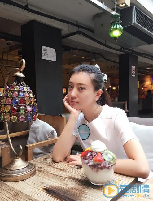 李婳生活照 李婳高清写真_李婳高清剧照