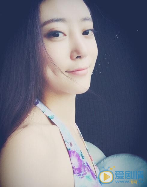 李婳生活照 李婳高清写真_李婳高清剧照