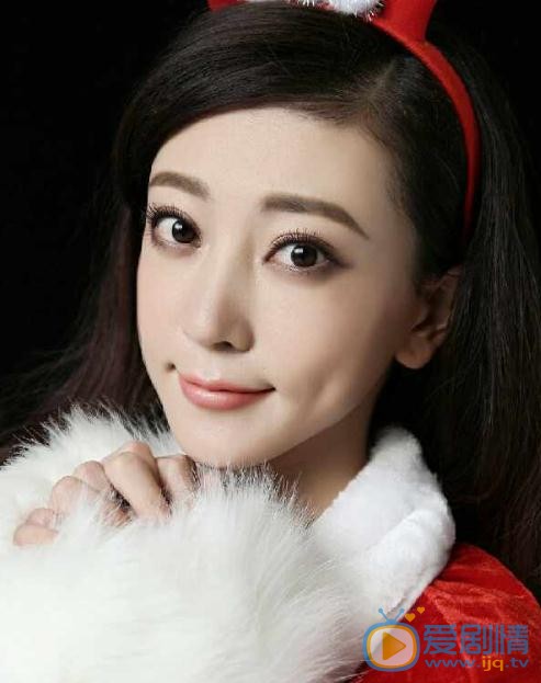 李婳圣诞写真 李婳高清写真_李婳高清剧照