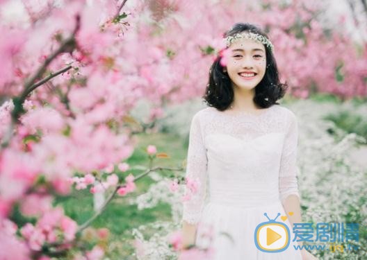 陆琦蔚花儿写真 陆琦蔚高清写真_陆琦蔚高清剧照