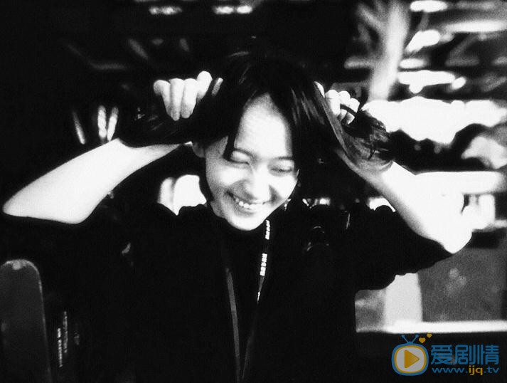 陆琦蔚黑色写真 陆琦蔚高清写真_陆琦蔚高清剧照