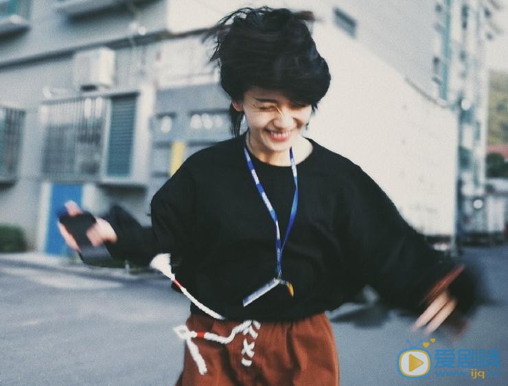 陆琦蔚街拍写真 陆琦蔚高清写真_陆琦蔚高清剧照