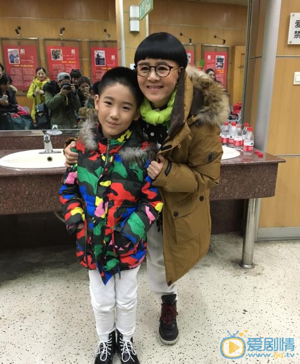 董李无忧明星合照 董李无忧高清写真_董李无忧高清剧照