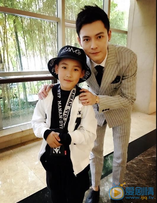 董李无忧明星合照 董李无忧高清写真_董李无忧高清剧照