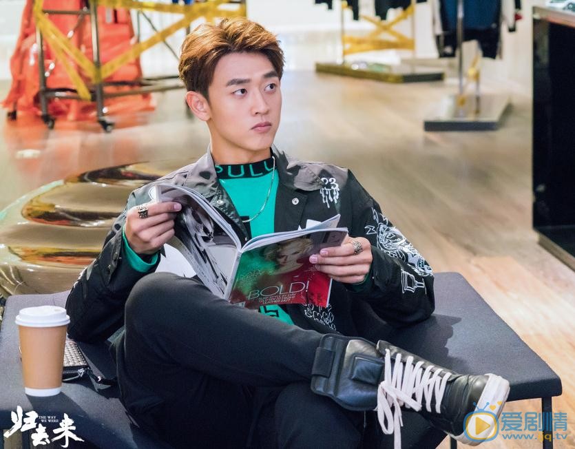归去来成然和绿卡结婚了吗？成然为什么和绿卡结婚？