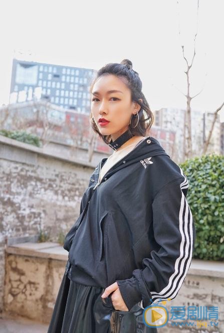刘洛汐街拍写真 刘洛汐高清写真_刘洛汐高清剧照