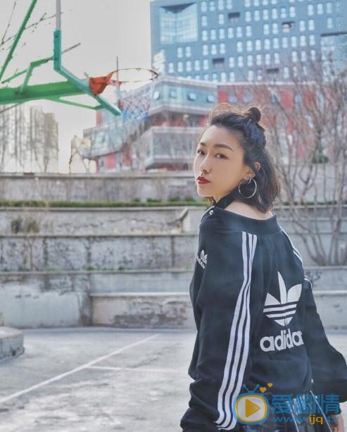 刘洛汐街拍写真 刘洛汐高清写真_刘洛汐高清剧照